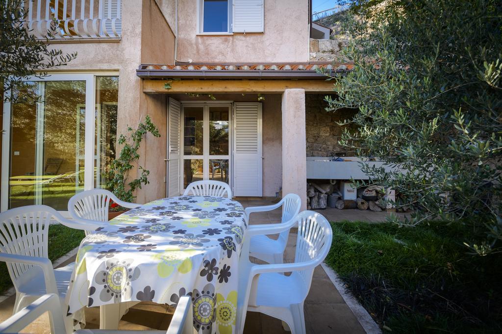 Celtis Apartment 米利尼 客房 照片